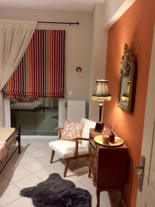 Central Spacious Apartment 70Sqm Trípoli Kültér fotó