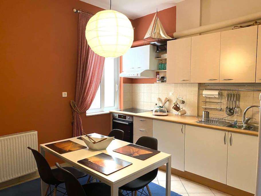Central Spacious Apartment 70Sqm Trípoli Kültér fotó