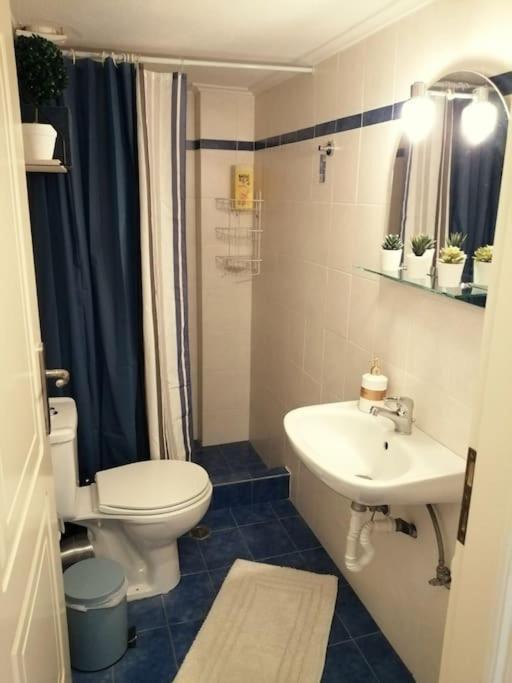 Central Spacious Apartment 70Sqm Trípoli Kültér fotó