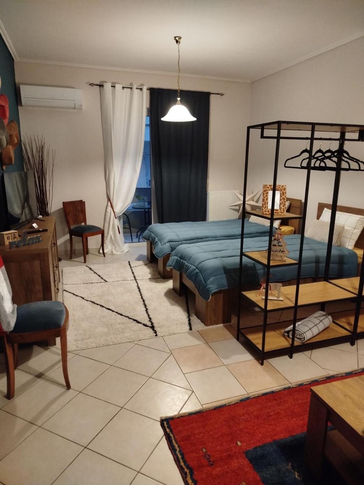 Central Spacious Apartment 70Sqm Trípoli Kültér fotó